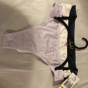 Jezebel 3pk thong set NWT